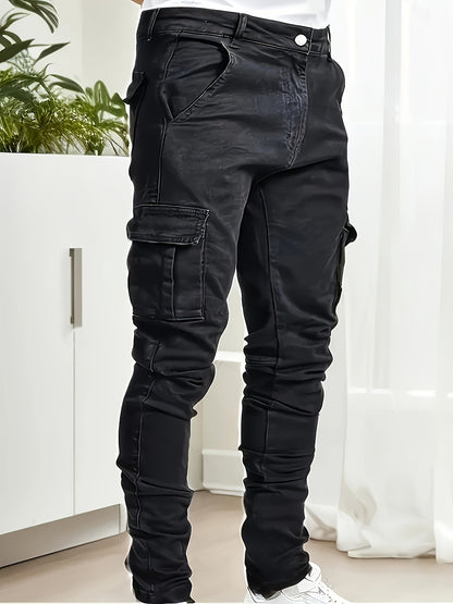 Calça jeans masculina com múltiplos bolsos, estilo casual e perna reta