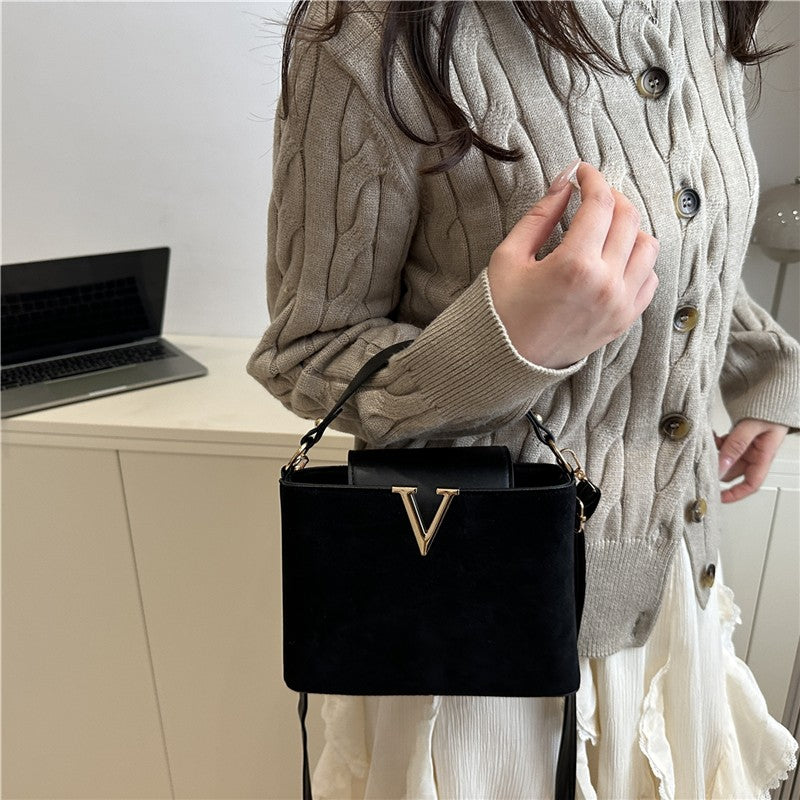 Fashionable Mini Suede Women's Bag, Faux Suede Tote Bag, Hardware Lock Buckle Decoration Handbag Purse Shoulder Cross Body Bags