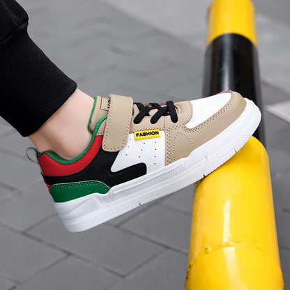 Children's sports shoes waterproof student casual shoes girls flat bottomed leather board shoes boys running shoes