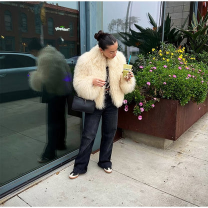 Fashion Solid Plush Faux Fur Coat Women Elegant Warm Long Sleeves Loose Jacket 2025 Lady Winter Chic High Street Outerwear ?