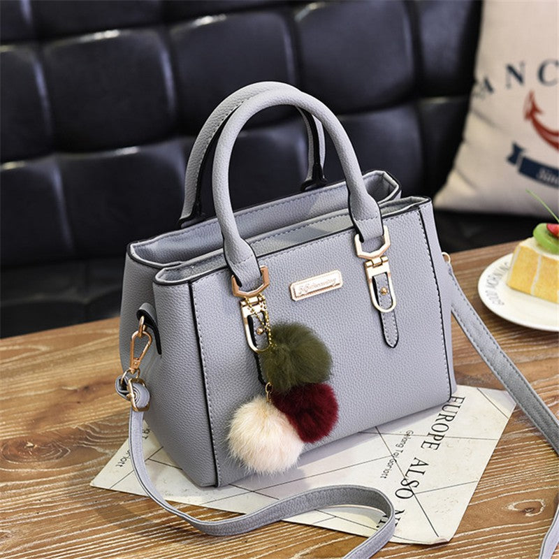 Fashion Women Hairball Shopper Totes Solid Color PU Leather Large Capacity Handbag Ladies Luxury Designer Crossbody Shoulder Bag