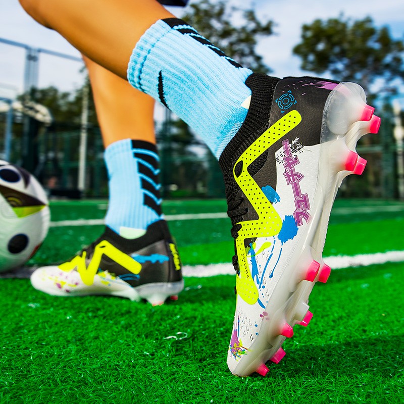 Men Society Soccer Shoes Cleats Professional Football Field Boots Fast Grass Training Football Shoes High Quality Sneaker Match