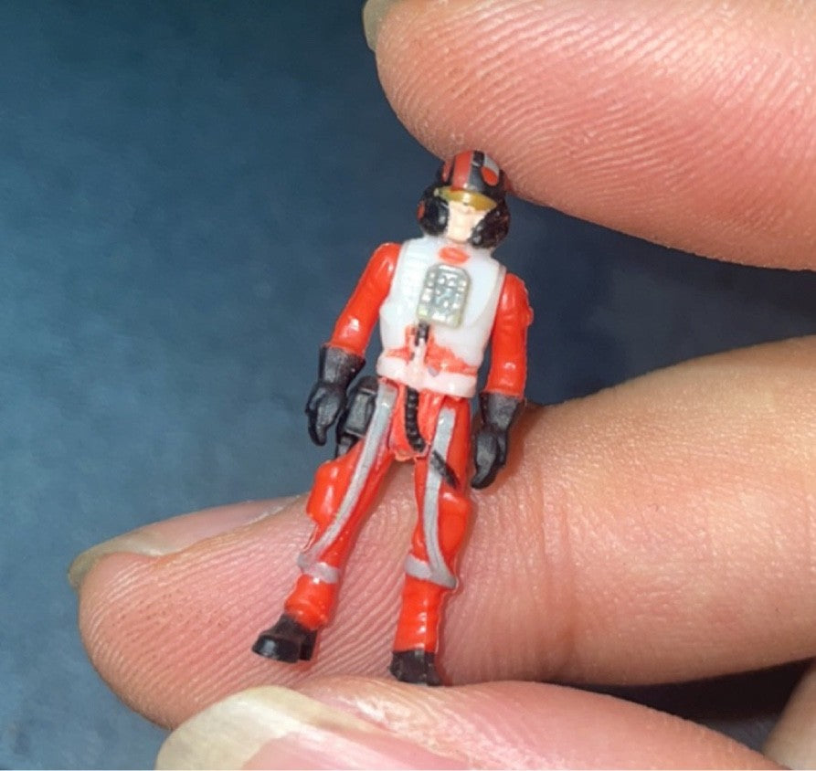 Hasbro Star Wars Série 1/72 Aayla Secura R2-D2 Boba Fett Darth Vader Produtos Genuínos a Granel com Defeitos Boneco de Ação