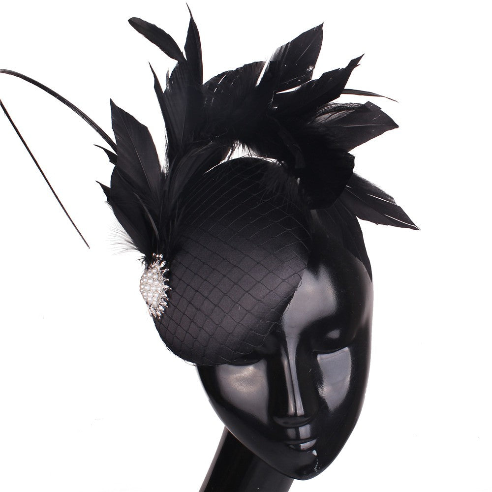 Lindo Fascinador de Cabelo de Cetim Magenta Festa Noturna Formal Chapéu para Senhoras de Igreja Chapéu de Casamento Nupcial com Penas