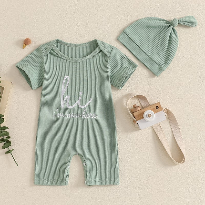 Macacões Carta Impressão Gola Redonda Manga Curta Bebê Menino Roupas de Verão Bodysuits Macacões com Chapéu