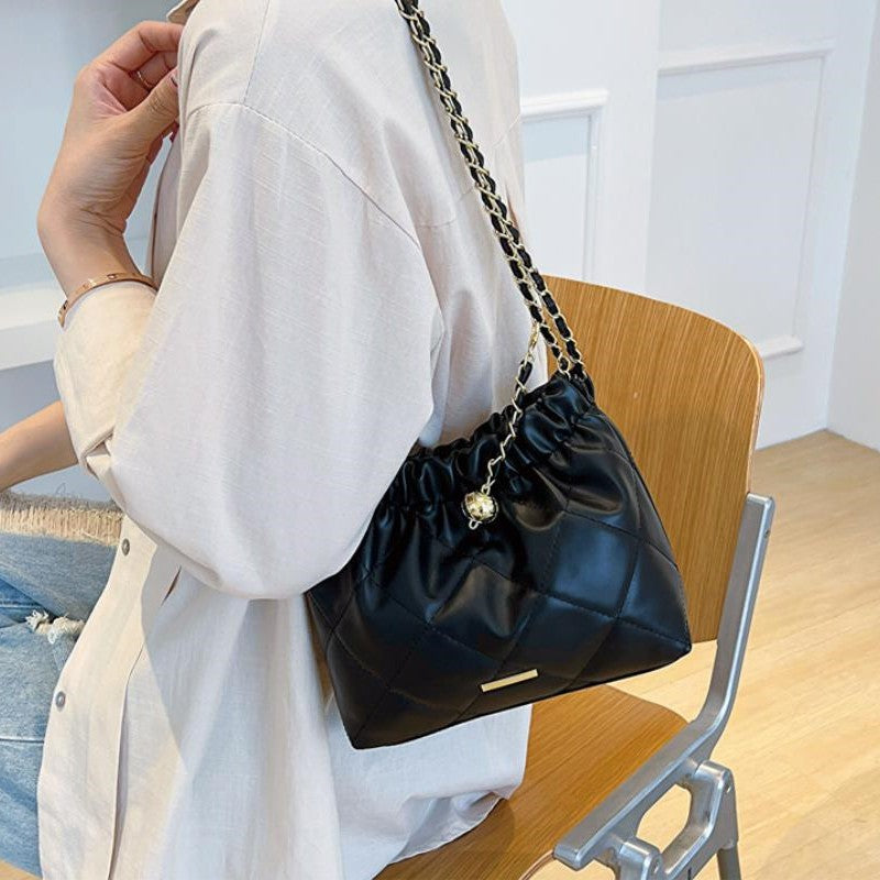 Chic Quilted Embroidered Thread Pu Women's Bag Fashion Chain Single Shoulder Bag, Stylish Crossbody Bag Perfect for Everyday Use