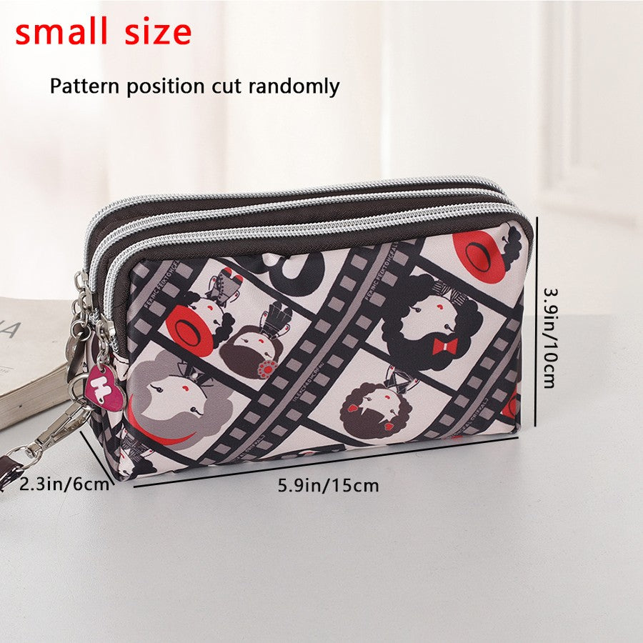 The 3-layer zipper clutch is lightweight, compact and versatile for ladies. It can be used with mobile phones or loose change