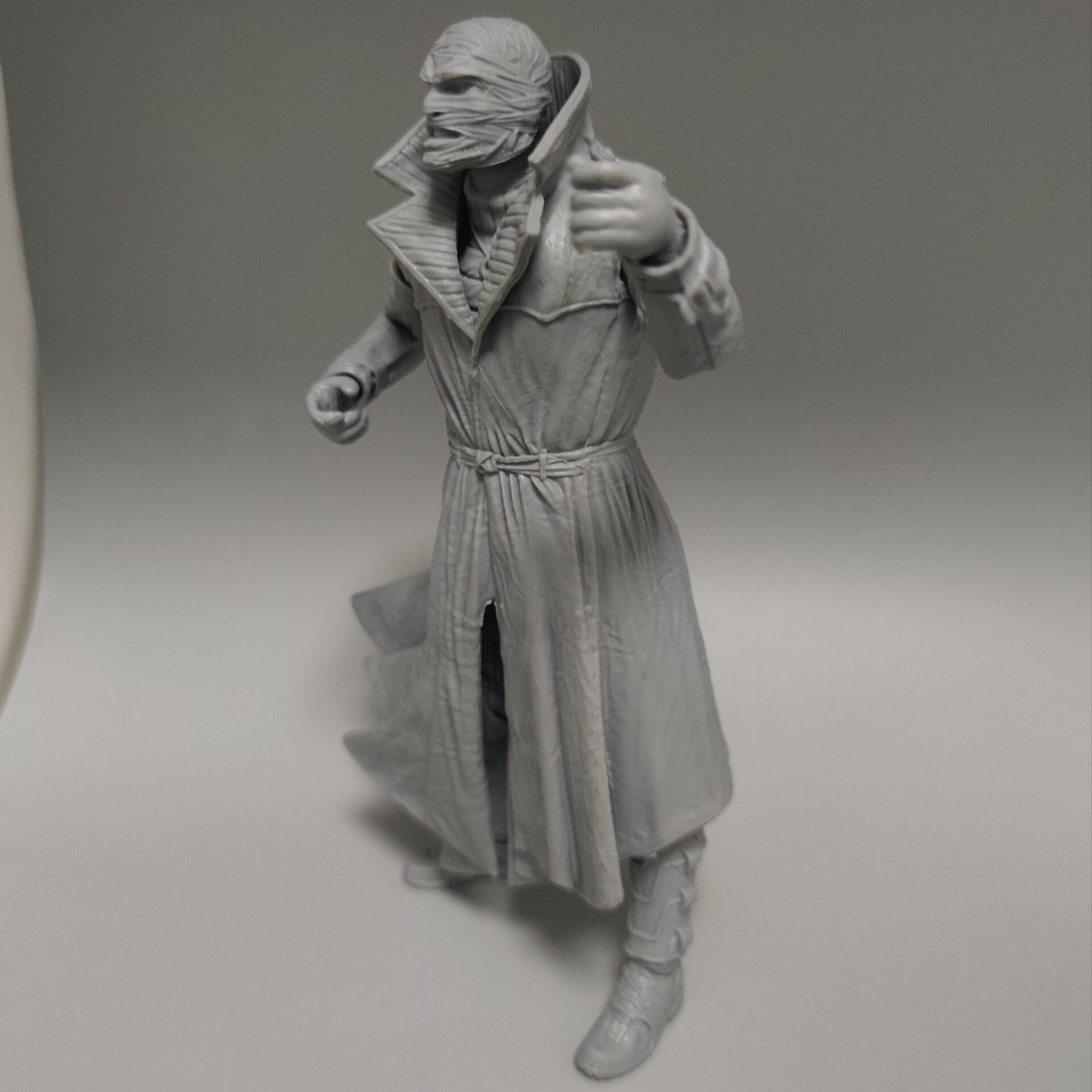Multiverse Bat-Herói Dr.-Destino Atom Espantalho Silêncio Mulher-Maravilha Dourada 7" Boneco de Ação Solto