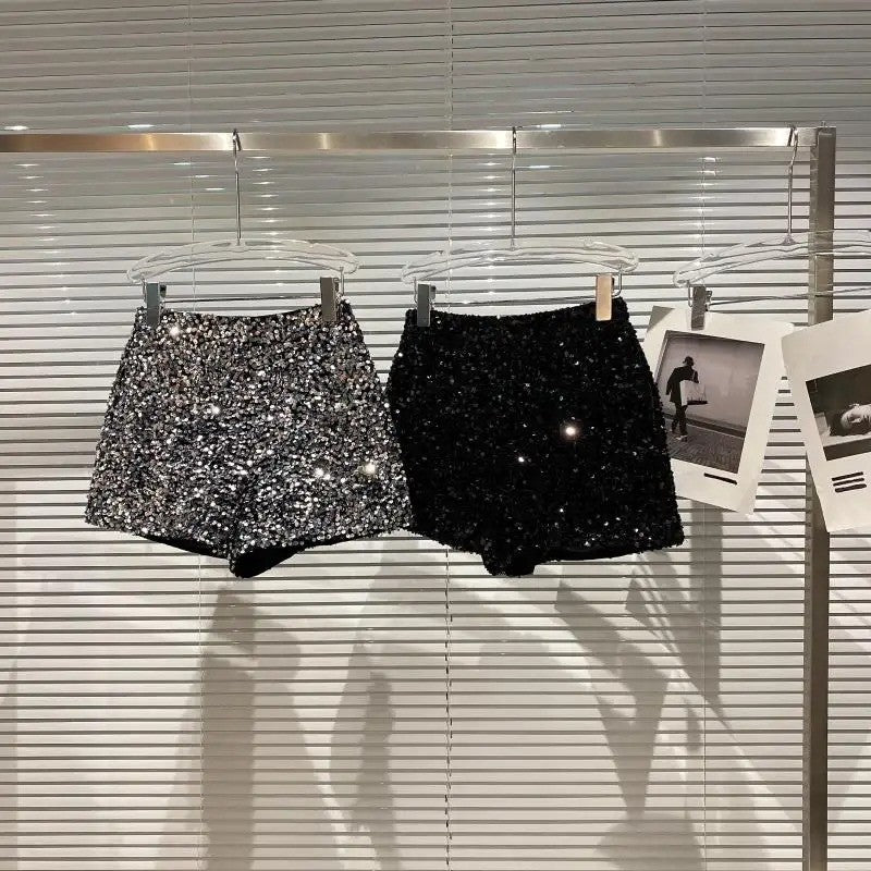 New Autumn Black Velvet Shorts Women Sequined Shiny Versatile Short Pants Clubwear Shorts Hot Pants High Street