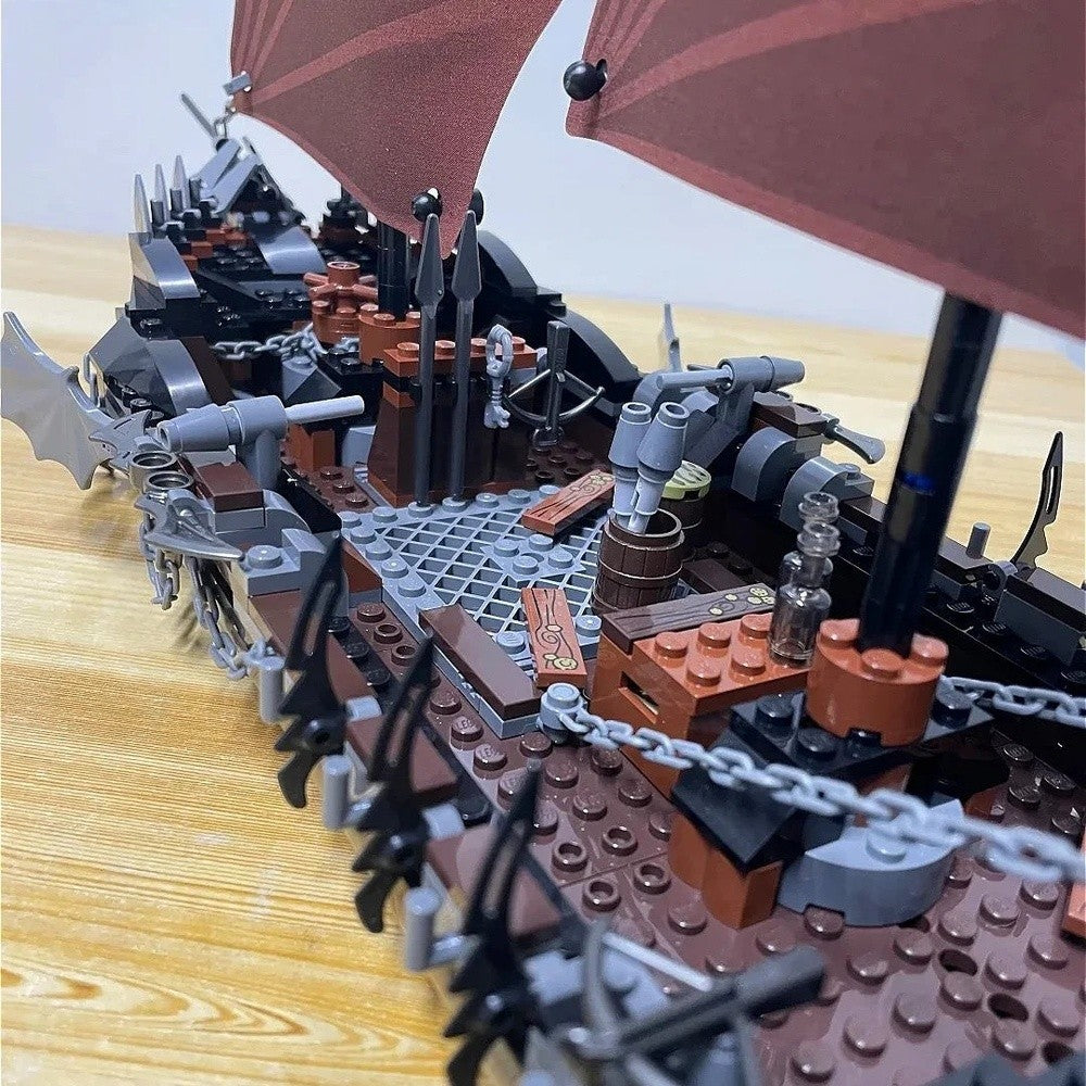 756PCS Ambush Ship Model Kit 79008 Detailed Sea Adventure Ship DIY Educational Toy Christmas Birthday Gifts for fans Friends