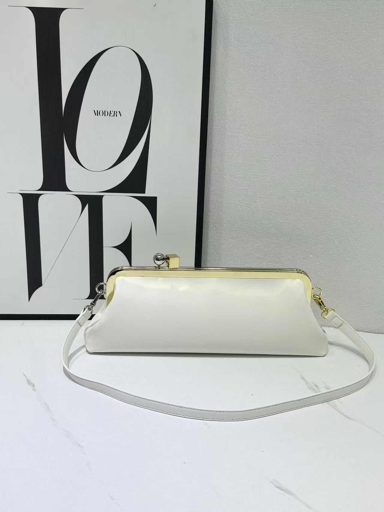 Fashion Long Clutch Bag for Women Luxury Designer Kiss Clip Handbags Luxury Pu Leather Underarm Shoulder Bags Trend Party Purses