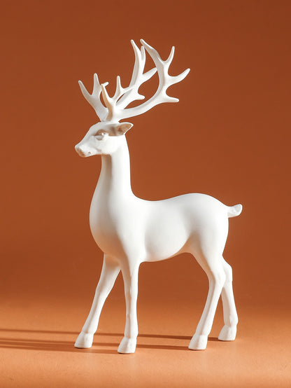 2 Pcs Reindeer Christmas Table Decoration for Home Indoor Xmas Holiday Small Statue Rustic Table Decor Christmas Reindeer Decor