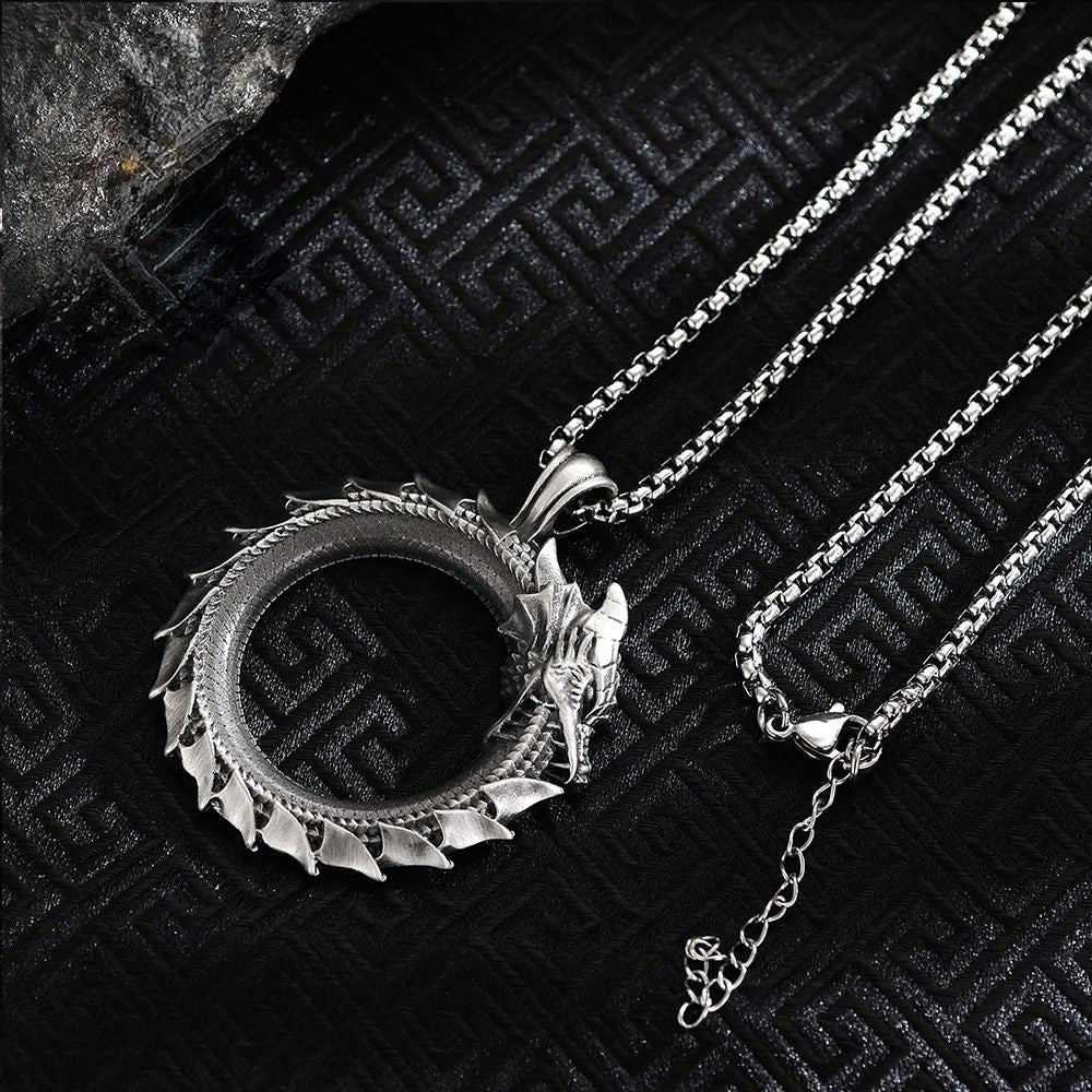 Colar com Pingente de Dragão Redondo Retrô Simples Festa de Moto Punk Cobra Articulada Colar de Cobra Festa Joia de Presente para Homens e Mulheres
