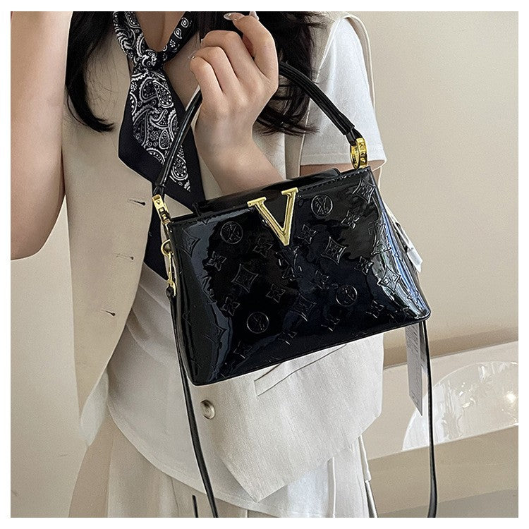 Luxury 2025 Patent Leather Bucket Bag for Women Large Capacity Tote Work Commuter Bag Chic Shoulder Crossbody Purse