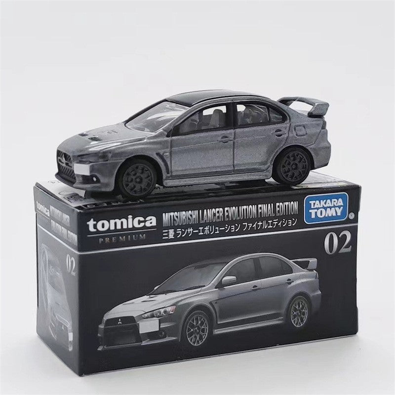 TOMY Mitsubishis JDM Lancer Evo X Carros de liga leve e veículos de brinquedo Modelo de carro em miniatura em escala para crianças
