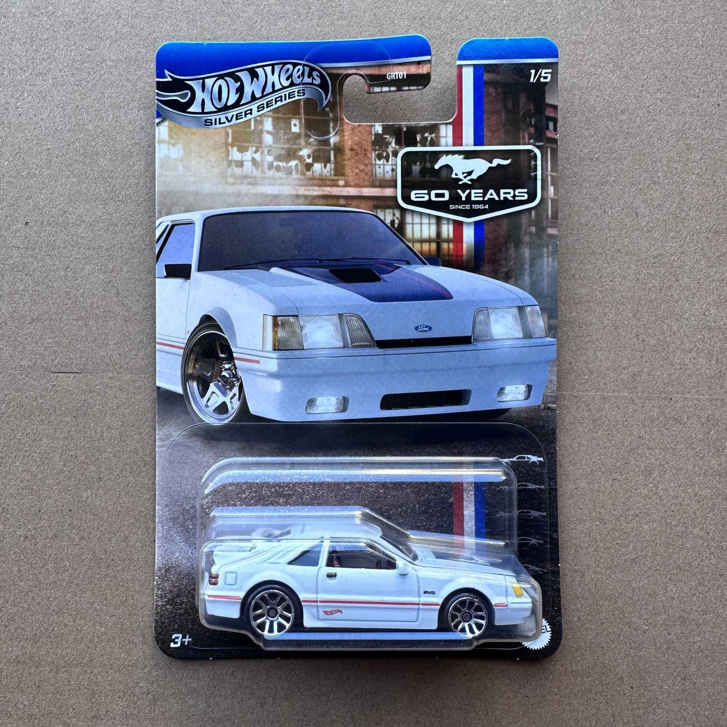 Hot Wheels Carros GRT01-9c6m Mustang 60º Aniversário Conjuntos Ford Mustang GRT Modelos de Veículos Diecast 1:64 Carrinhos de Brinquedo Presente Colecionável