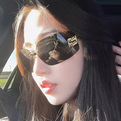 1pc Classic Sun Glasses Female Funky Metal Luxury Rimless Sunglasses Women BrandDesigner Rivets Rectangle Gradient Curved Shades