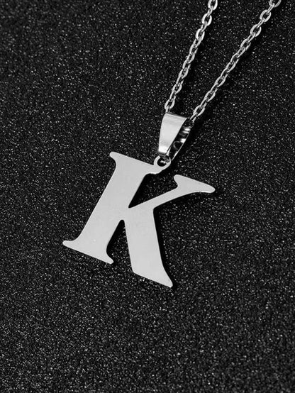 DGIDDK Aço Inoxidável Moda Simples A-Z Colar de Letra Pequena Pingente Inicial Corrente Fina Alfabeto Joia de Presente para Homens e Mulheres