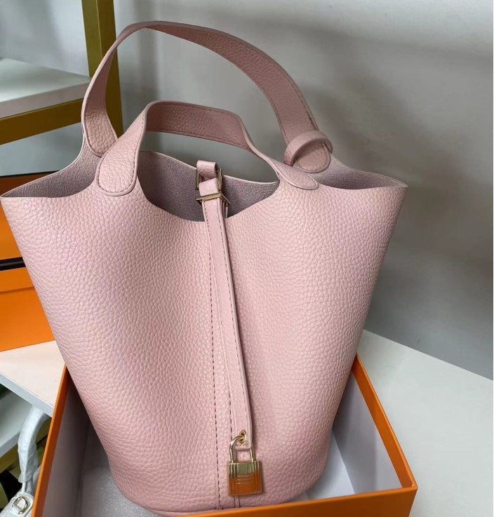 Stylish Handbag, Unique Bucket Classic Shopping Tote Bag, Soft PU Litchi Pattern Basket Women Bag with Lock Small Horse Scarves