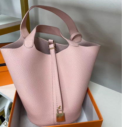 Stylish Handbag, Unique Bucket Classic Shopping Tote Bag, Soft PU Litchi Pattern Basket Women Bag with Lock Small Horse Scarves