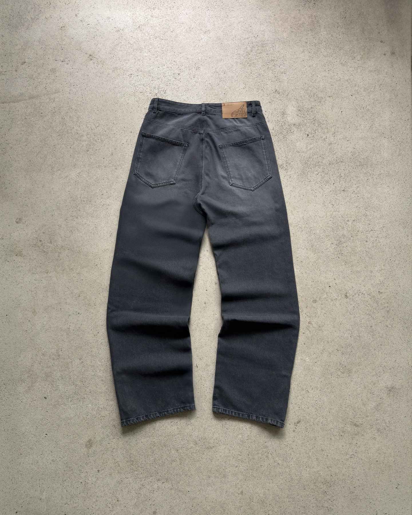 Calça jeans Hip-hop com moedas douradas Y2K retro cintura baixa perna larga com zíper calças jeans soltas bordadas moda masculina Y2K