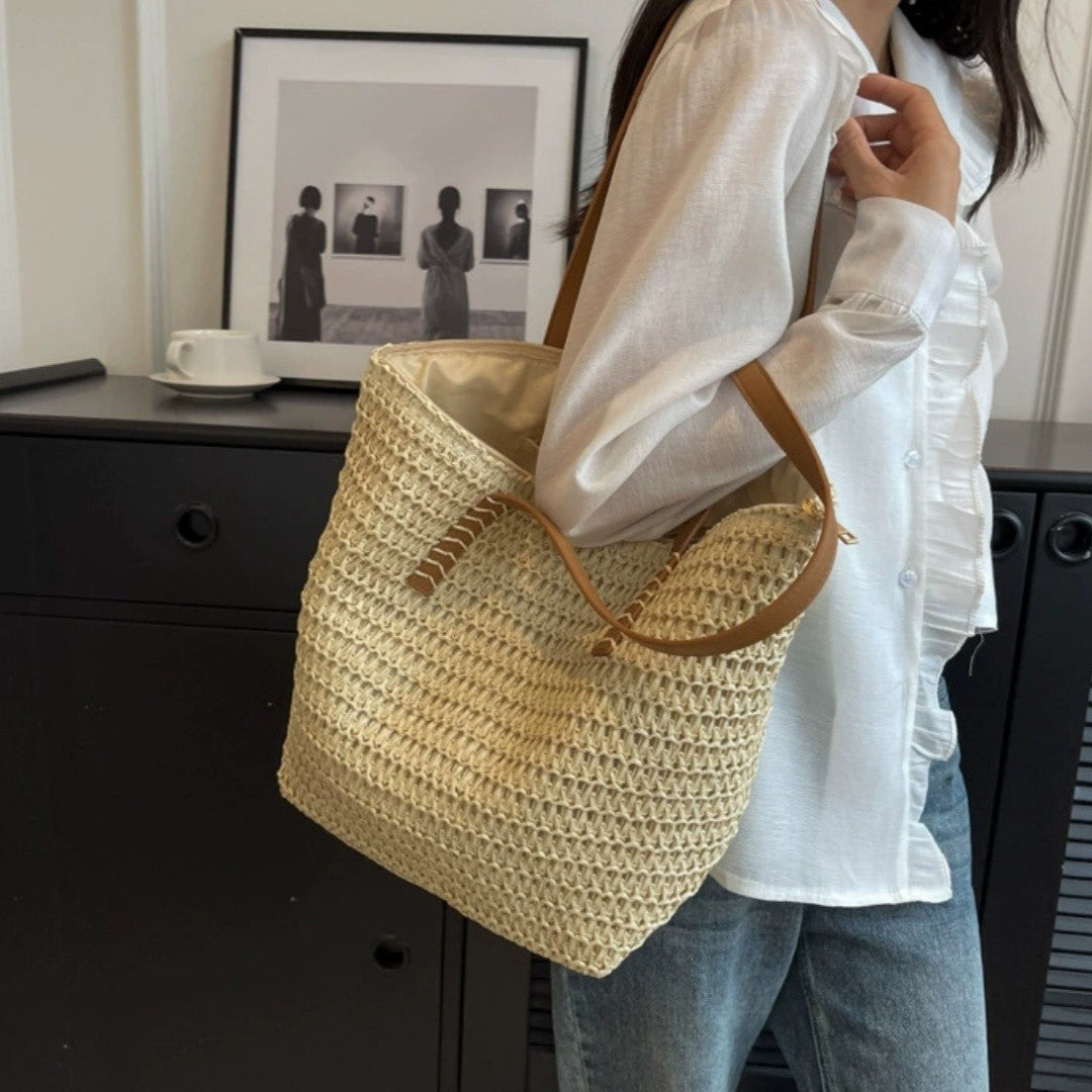 Fashionable and Versatile Women's Woven Bag with Zipper for Travel, Large Capacity Beach Bag, Handbag