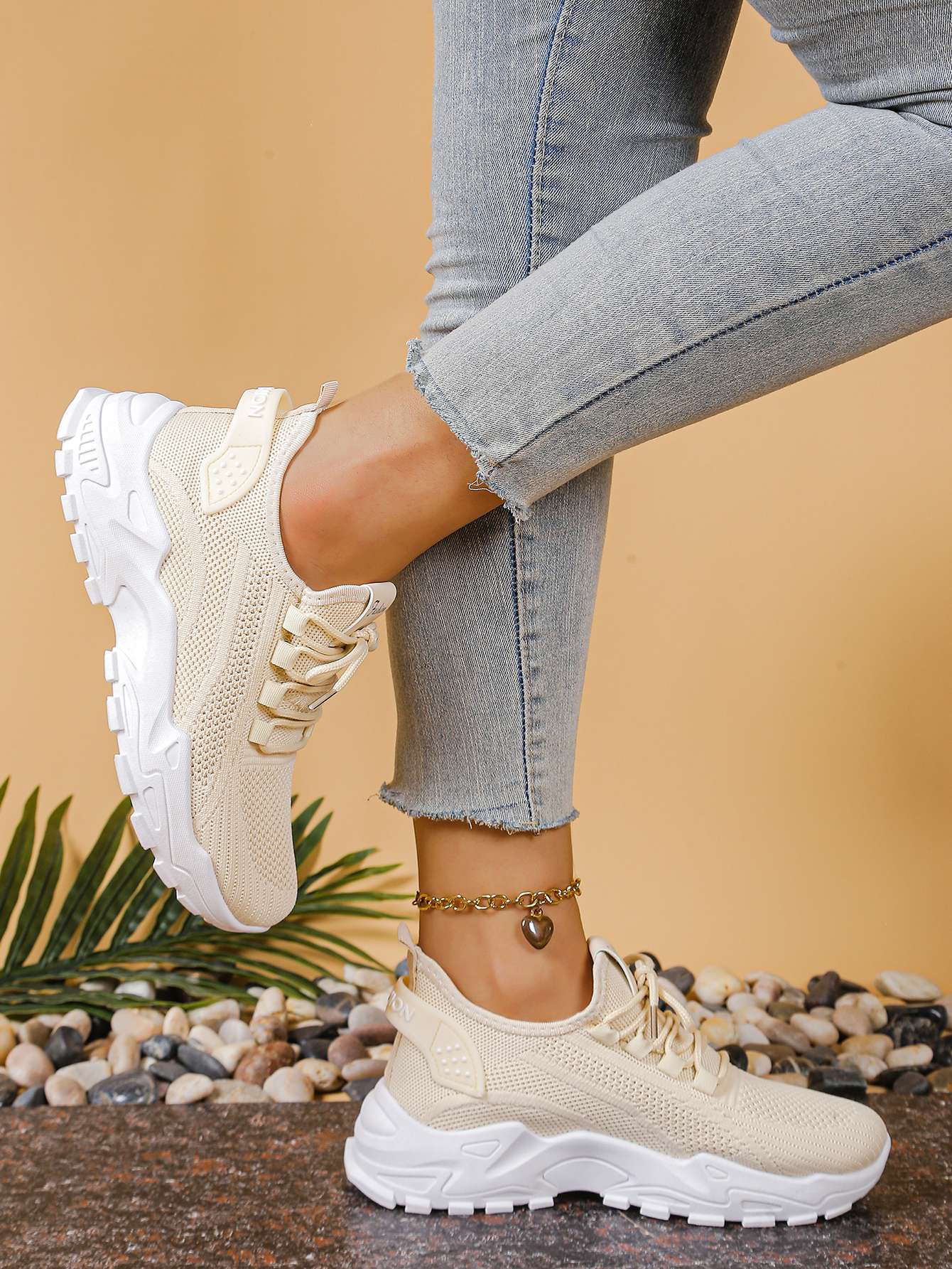 Ladies shoes women's sneakers shoes woman 2025 Solid color increases height and is versatile cheap shoes clearance free shipping