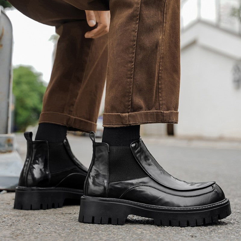New designer black fashionable men's leather shoes for autumn and winter, retro ankle boots, round-toe business Chelsea boots