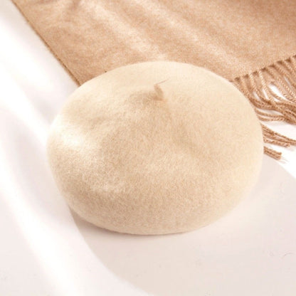 Boina Nuvem Feminina Confortável de Lã Pelúcia Quente Estilo Britânico Chapéu Gorro Cor Sólida Elástico Boina Feminina
