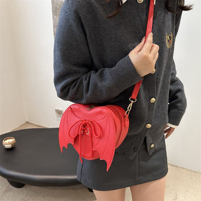 New trendy and personalized wing shoulder bag, versatile ins crossbody shaped bag New trendy and personalized wing shoulder bag,