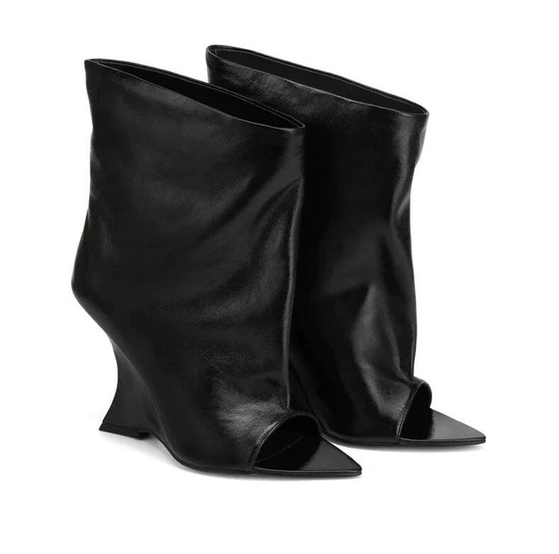 2025Ladies' Spring and Summer New Fish Mouth Slope High Heel Knee Boots, Fashionable Pointed Fashion Show Medium Cool Boots