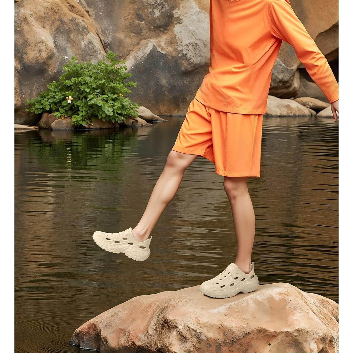 Men's Summer Clogs, Beach Shoes, Non-Slip, Anti-Odor, Baotou Women's Sports and Leisure Driving Sandals, Men's Outdoor River Tracing Shoes, Men's