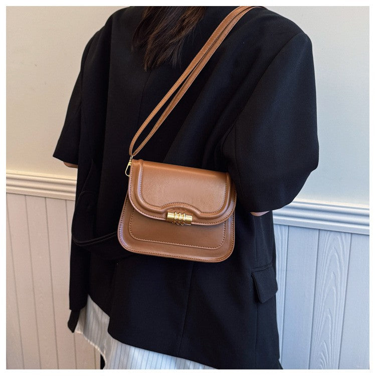 Latest Retro Crossbody Bag for Women High End Fashion Saddle Shoulder Handbag Unique Design