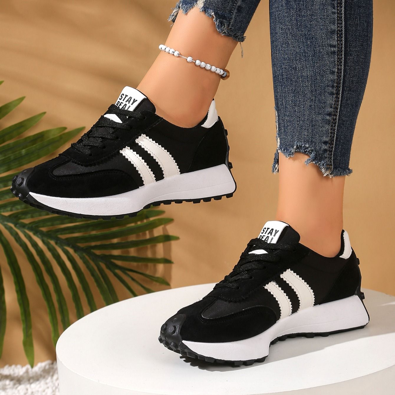 Spring Thick Bottom Women Sneakers 2025 Summer Casual Patchwork Leather Sneakers Women Outdoor Casual Comfortable Shoes Ladies