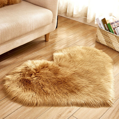 Heart Shaped Faux Fur Rug Bedroom Fluffy Shaggy Area Rugs Sheepskin Fuzzy Rug Carpets Throw Shag Rug Sofa Decor Floor Mat Plush