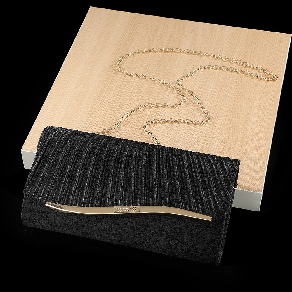 Premium Pleated Clutch Bag with Metal Trim Fashion Classic Chain Shoulder Bag for Evening Weddings And Parties