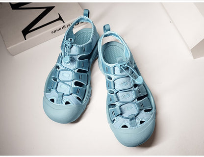 2025 Summer Men's Sandals Thick soled Baotou beach shoes Outdoor oversized casual Shoes Male lightweight hollow sandals Homme