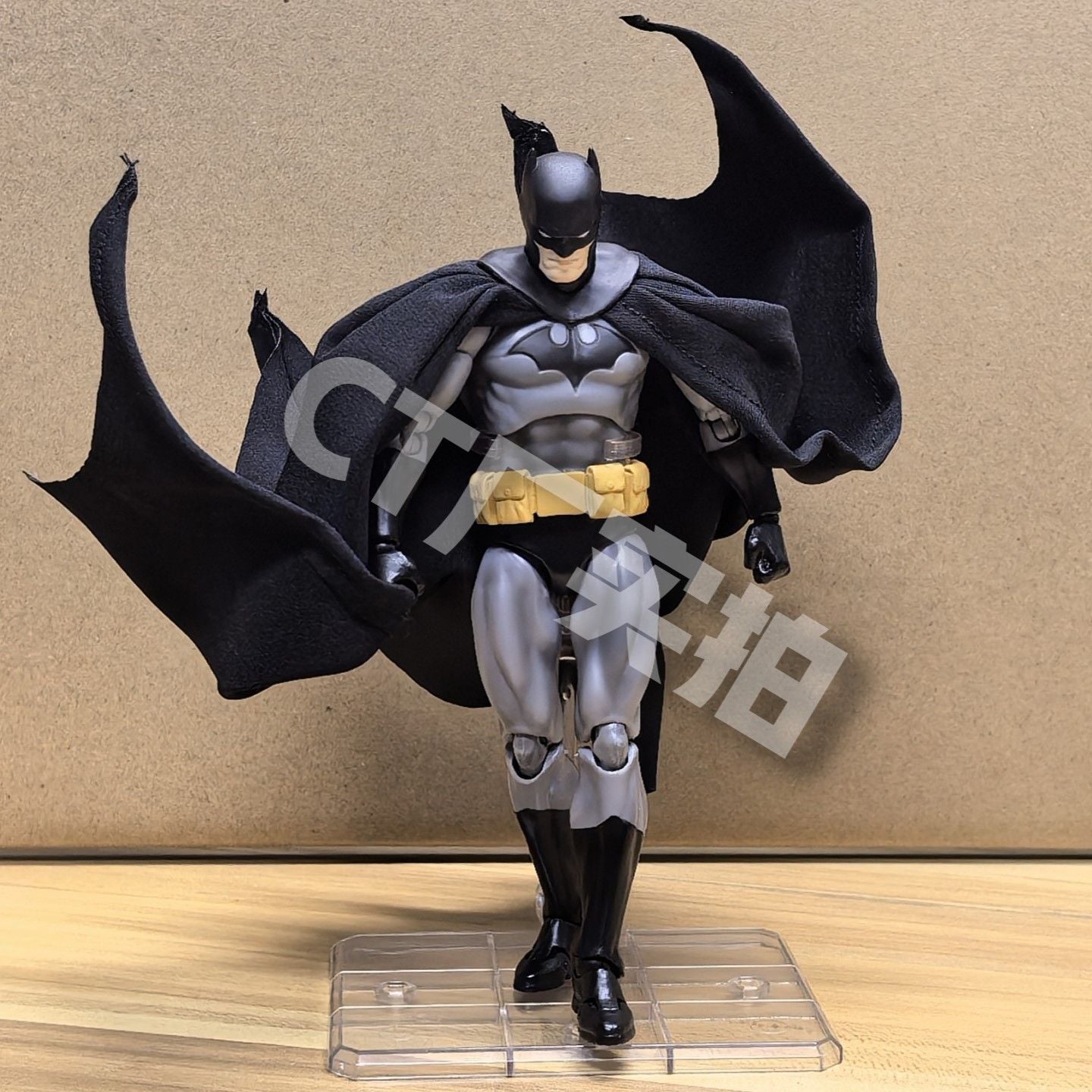 CT Toys Boneco do Batman Batman Mafex 126 Figuras de Ação DC Liga da Justiça Hush Boneco A Coleção do Cavaleiro das Trevas Presentes de brinquedo