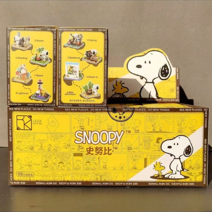 Quebra-cabeça de blocos de montar da série Original Snoopy Assemble Genuine Authorized Blind Box Supermarket Garden Furniture Scene para decoração de mesa