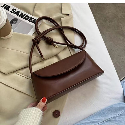Lady Fashion Simple French one-shoulder Crossbody solid color fashion Underarm Pu Leather small square bag
