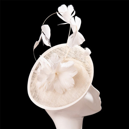 Chapéu de sol de aba grande com design de padrão de fio de cânhamo duplo, acessórios de pena, elegante chapéu de banquete, chapéu de praia para casamento ou férias, chapéu equestre