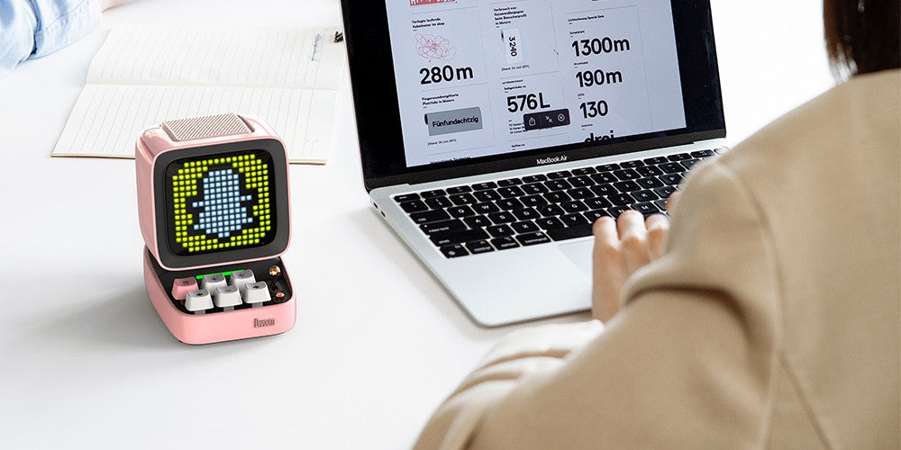 Divoom Ditoo-Pro Retro Pixel Art Bluetooth Portable Speaker Alarm Clock DIY LED Display Board, Cute Gift Home Light Decoration