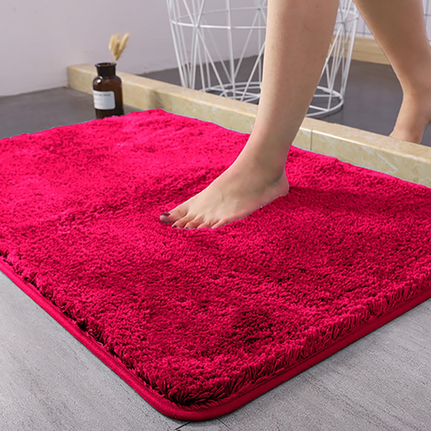 Bathroom Rug Super Absorbent Soft Microfiber Shaggy Bath Mat Non-Slip Machine Washable Bath Rug