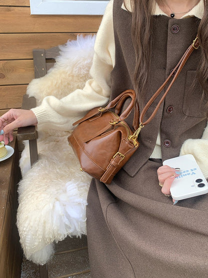 2025 new retro crossbody bag, shoulder bag, pillow bag, bowling bag, fashionable casual business daily commuting women's bag