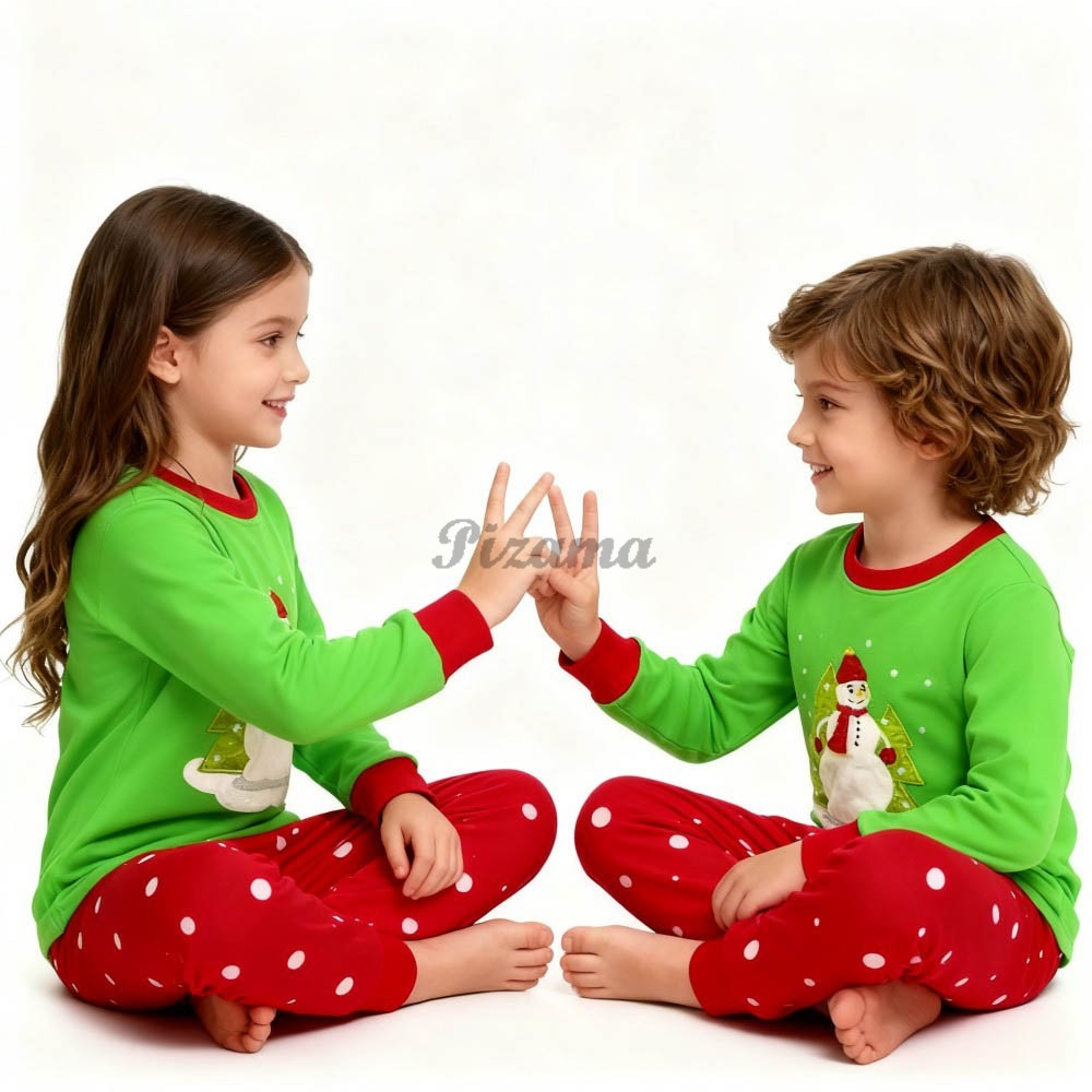 100 Cotton Girls Christmas Pajamas Sets Kids Pyjamas Penguin Snowman Pijama Xmas Homewear Baby Sleepwear Children Nightwear Pjs