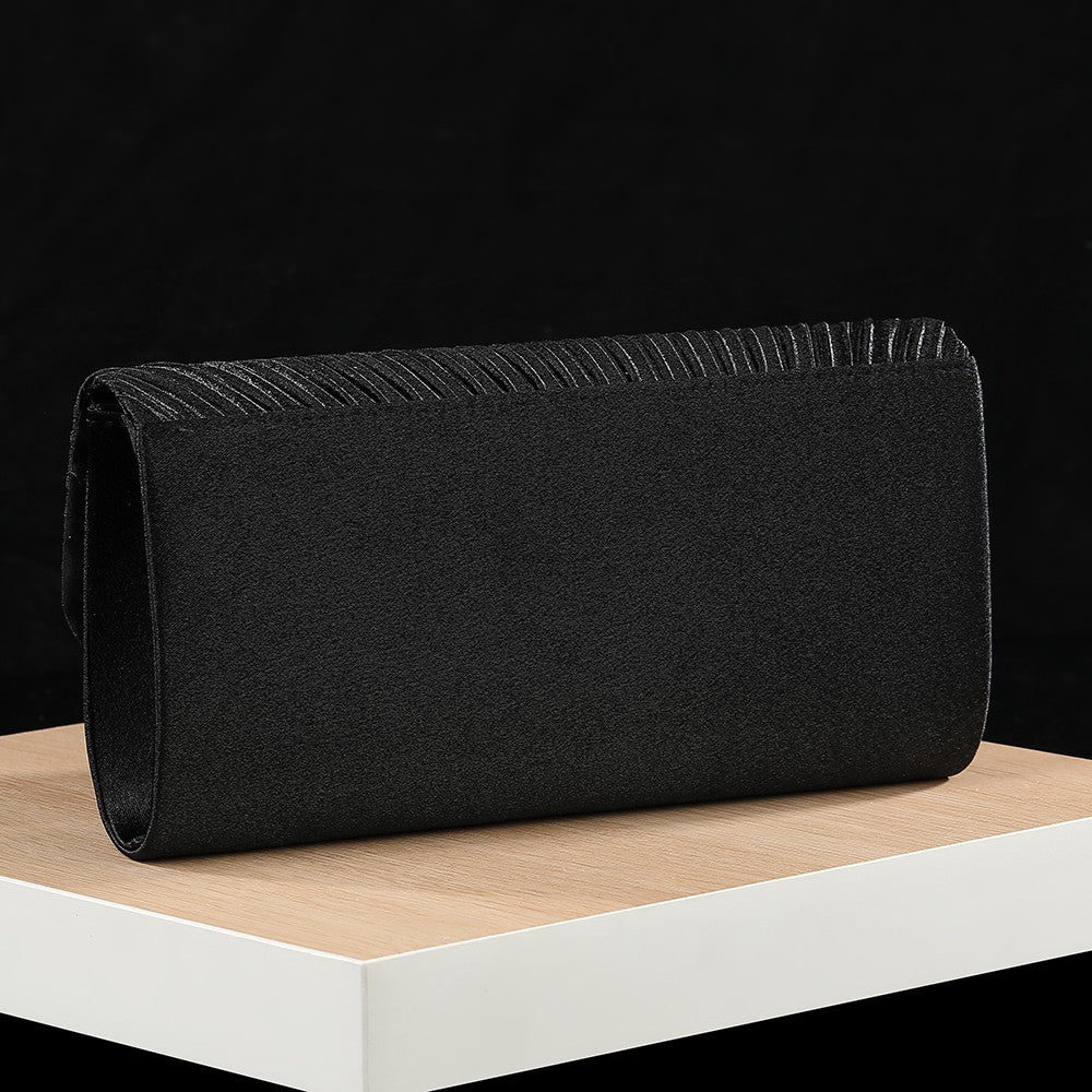 Premium Pleated Clutch Bag with Metal Trim Fashion Classic Chain Shoulder Bag for Evening Weddings And Parties