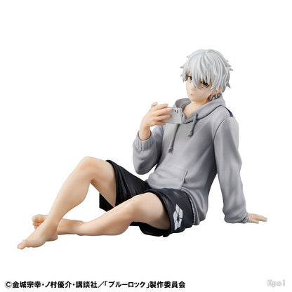 BLUE LOCK Bonecos de Ação Nagi Seishiro Figura de Anime Sentado Estatueta de PVC Modelo Colecionável Brinquedos de Boneca para Crianças Presentes