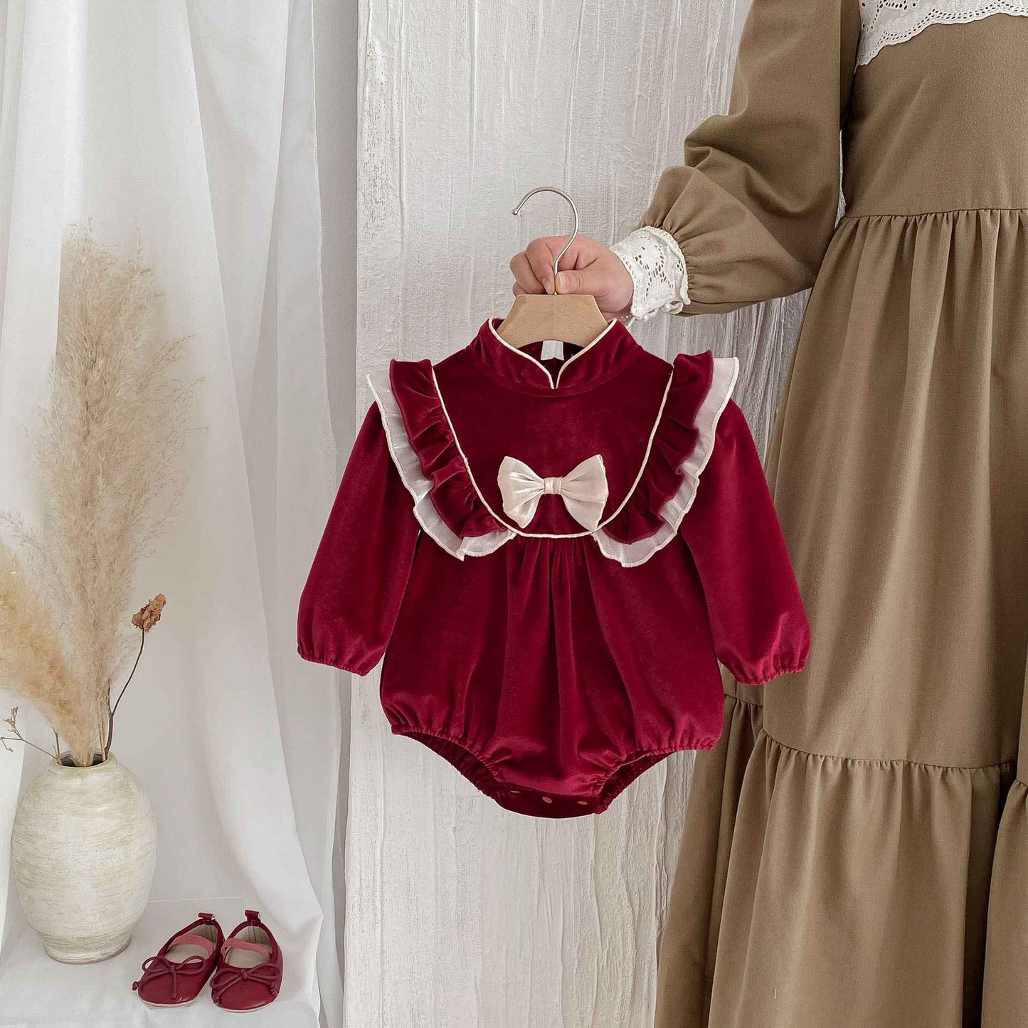 Newborn Christmas Red Clothes Autumn Kids Baby Girls Sweet Petal Collar Princess Rompers Infant New Baby Girls Rompers Clothes