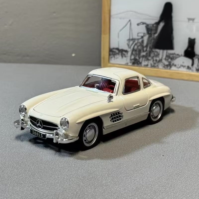 1:32 Mercedes Benz 300SL Classic Car Alloy Car Diecast Model Simulation Miniature Car Model Decorative Trendy Ornaments For Boy