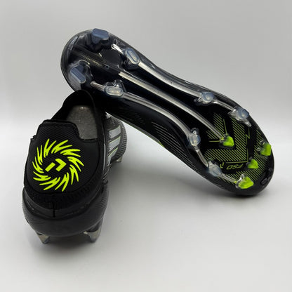 Men Fast Soccer Shoes Society Cleats Professional Outdoor Football Field Boots Grass Training Football Shoes Long Spikes Sneaker